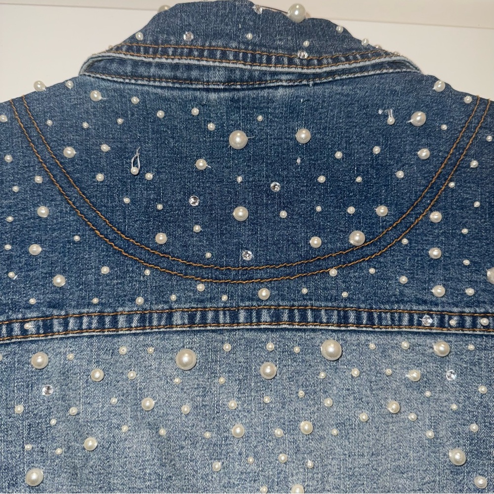 Vintage Pearl Embellished Oversized Denim Jacket - Picture 9 of 10